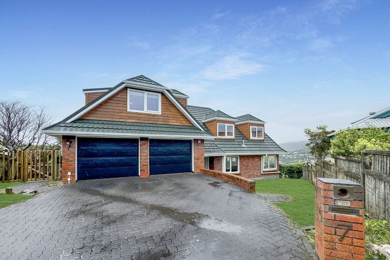 Photo of property in 7 Gavaskar Place, Khandallah, Wellington, 6035