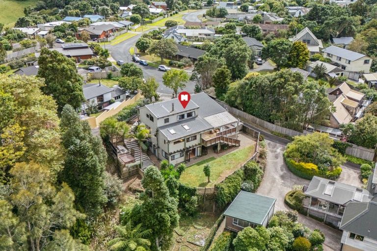 Photo of property in 12 Kaitake Place, Oakura, 4314