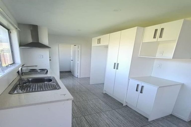 Photo of property in 5 Mckinstry Avenue, Mangere East, Auckland, 2024