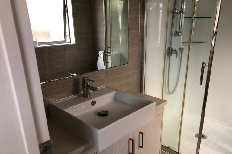 Photo of property in 11 Kerrykeel Drive, Flat Bush, Auckland, 2019