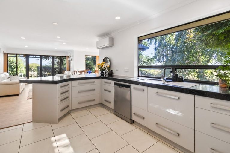 Photo of property in 90 Spur Road, Hadlow, Timaru, 7975