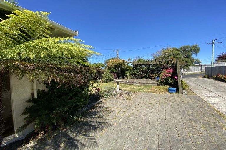 Photo of property in 8 Derwent Street, Helensburgh, Dunedin, 9010