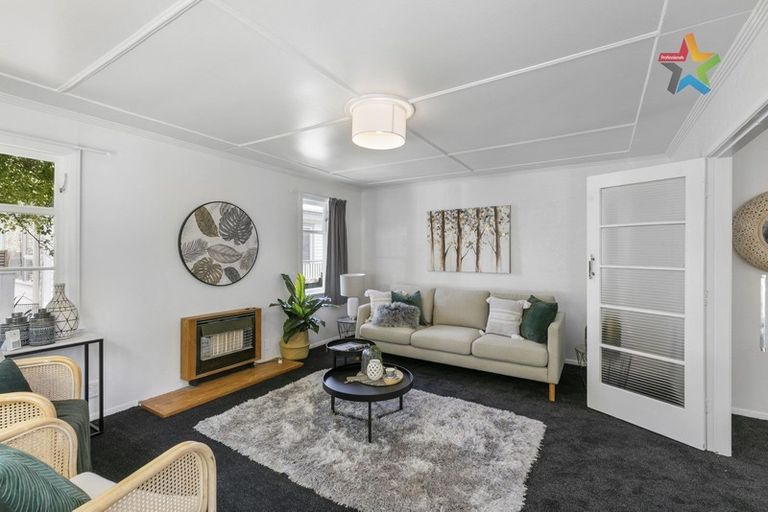 Photo of property in 46 Leighton Avenue, Waiwhetu, Lower Hutt, 5010