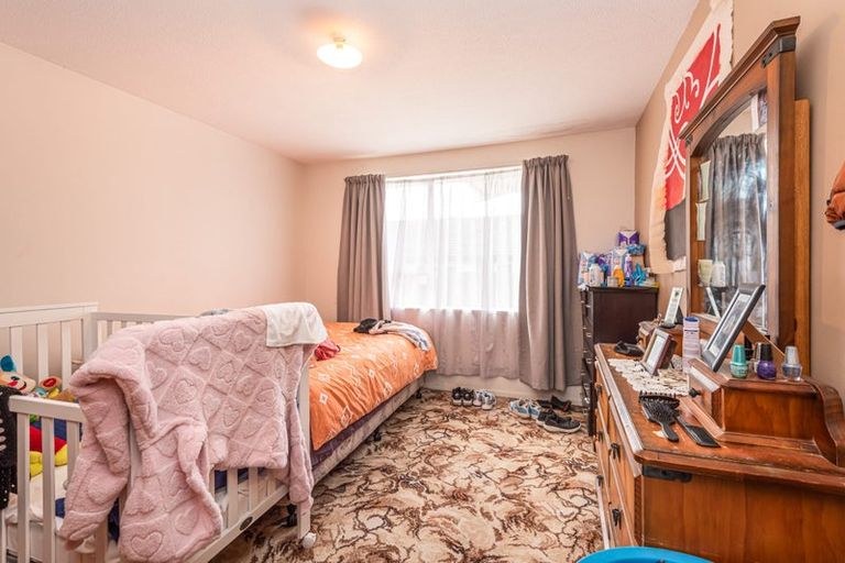 Photo of property in 1/3 Cavendish Road, Casebrook, Christchurch, 8051