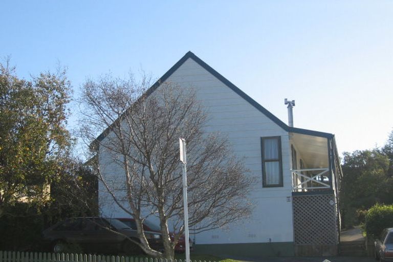 Photo of property in 140 Holborn Drive, Stokes Valley, Lower Hutt, 5019