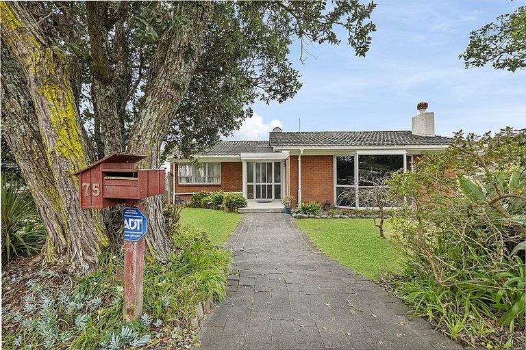 Photo of property in 75 Clark Road, Pahurehure, Papakura, 2113