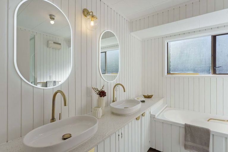 Photo of property in 7a Nathan Avenue, Paraparaumu Beach, Paraparaumu, 5032