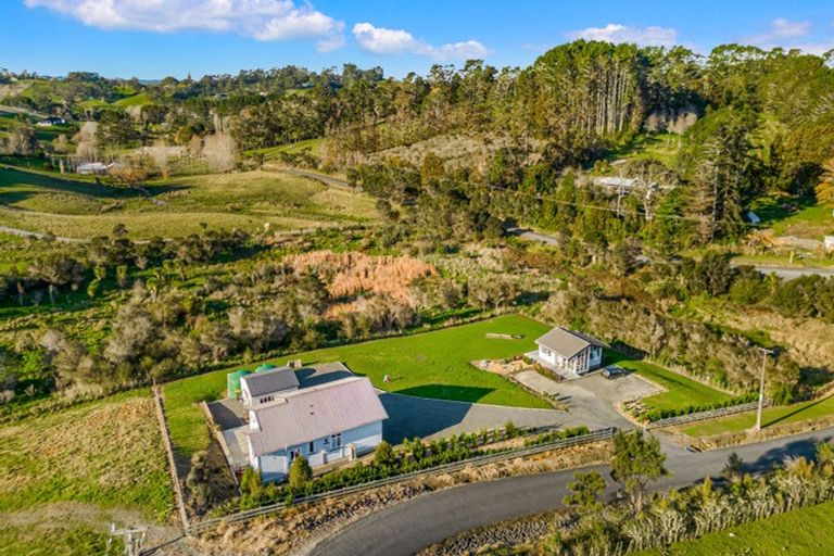 Photo of property in 118 Annett Road, Waimauku, Kumeu, 0891