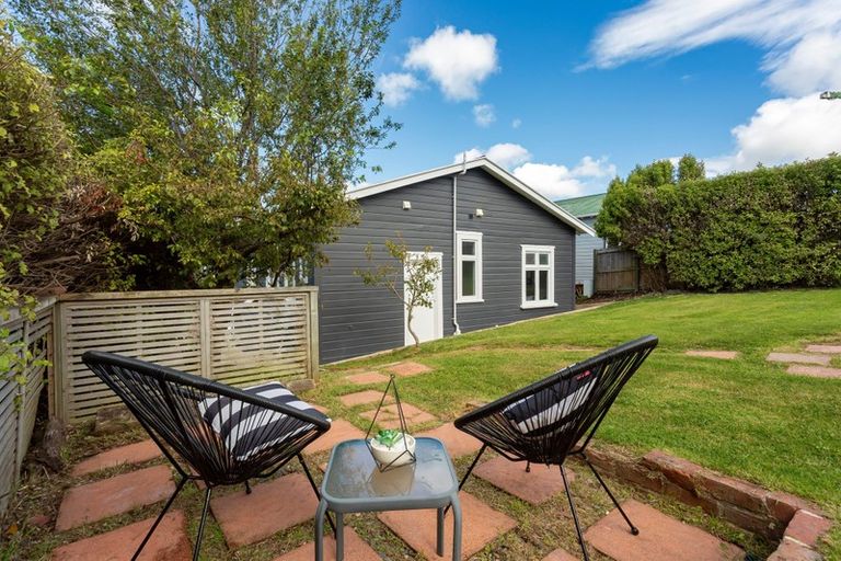 Photo of property in 38 Bernard Street, Kenmure, Dunedin, 9011