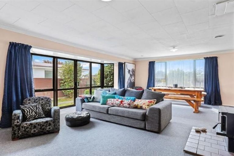 Photo of property in 13 Scotswood Place, Rangiora, 7400