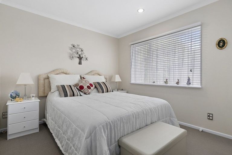Photo of property in 13 Ribbonwood Close, Te Kauwhata, 3710