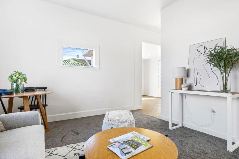 Photo of property in 1/19 Montreal Street, Sydenham, Christchurch, 8023