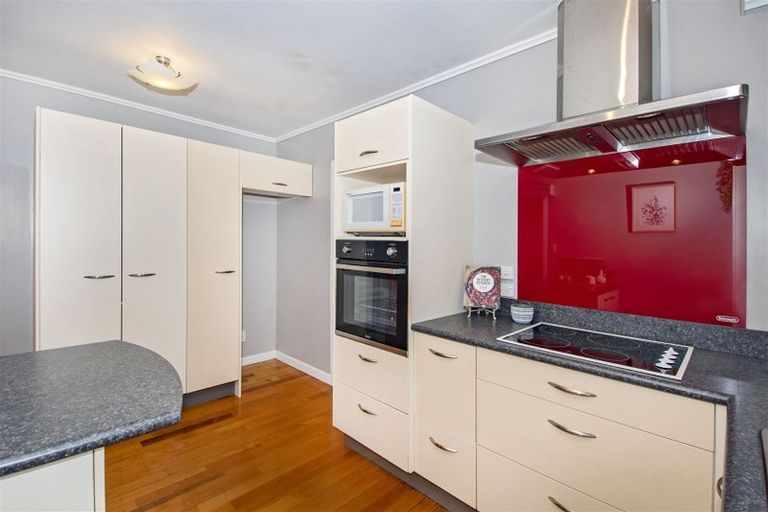 Photo of property in 27 Meldrum Street, Te Kamo, Whangarei, 0112