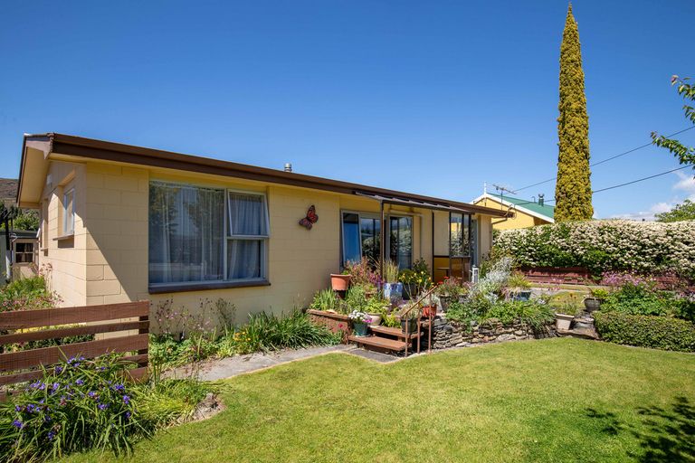 Photo of property in 155 Tarbert Street, Alexandra, 9320