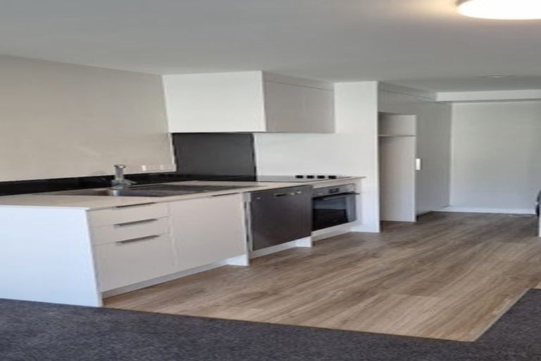 Photo of property in 2 Colombo Street, Newtown, Wellington, 6021