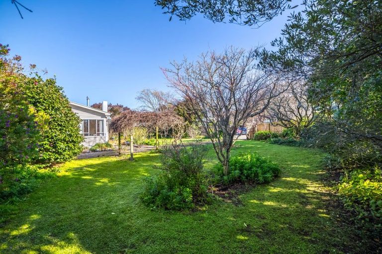 Photo of property in 11 Kenward Crescent, Featherston, 5710