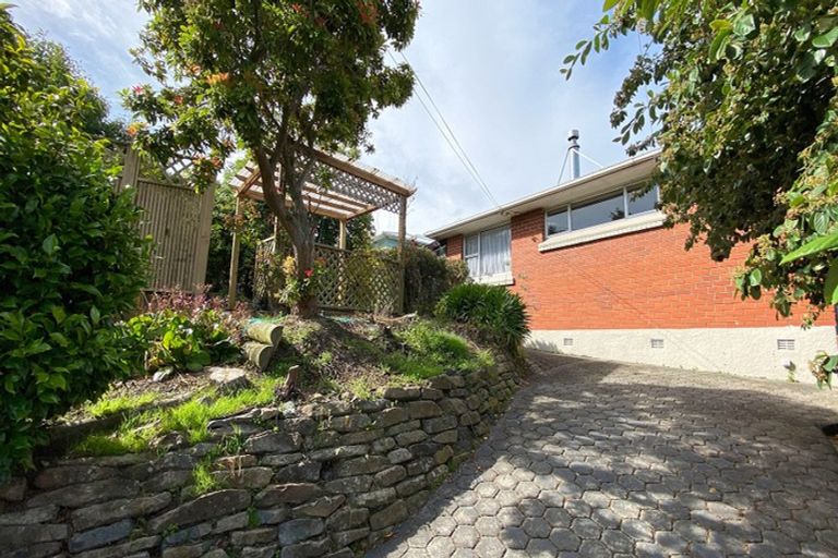 Photo of property in 16 Forfar Street, Clyde Hill, Dunedin, 9011