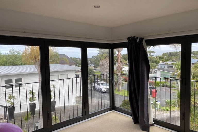 Photo of property in 1/5 Zealandia Road, Manly, Whangaparaoa, 0930