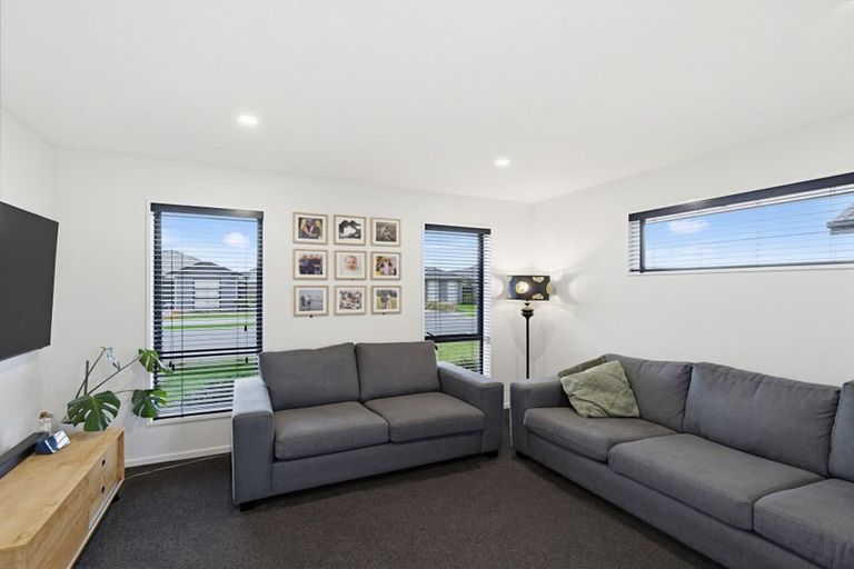 Photo of property in 7 Frogmore Way, Rolleston, 7615