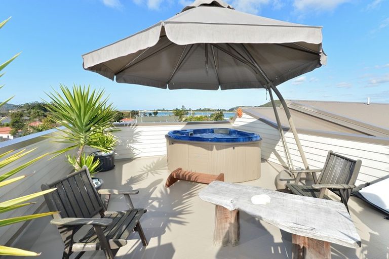 Photo of property in 1835 Ngunguru Road, Ngunguru, Whangarei, 0173