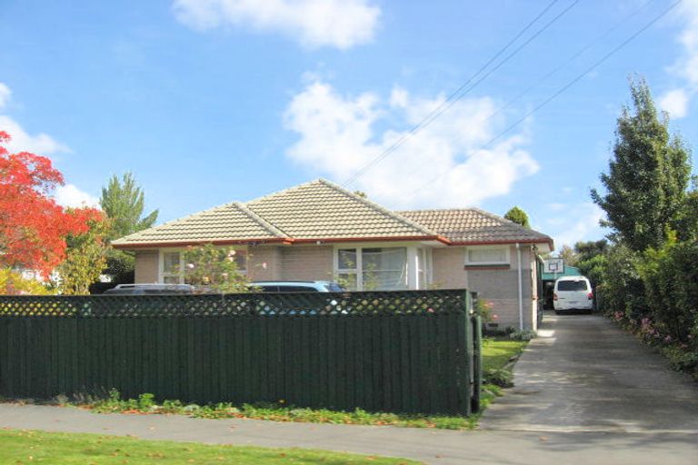Photo of property in 51 Hounslow Street, Ilam, Christchurch, 8041