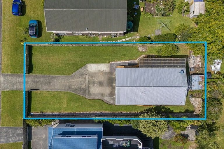 Photo of property in 22 Snells Beach Road, Snells Beach, 0920