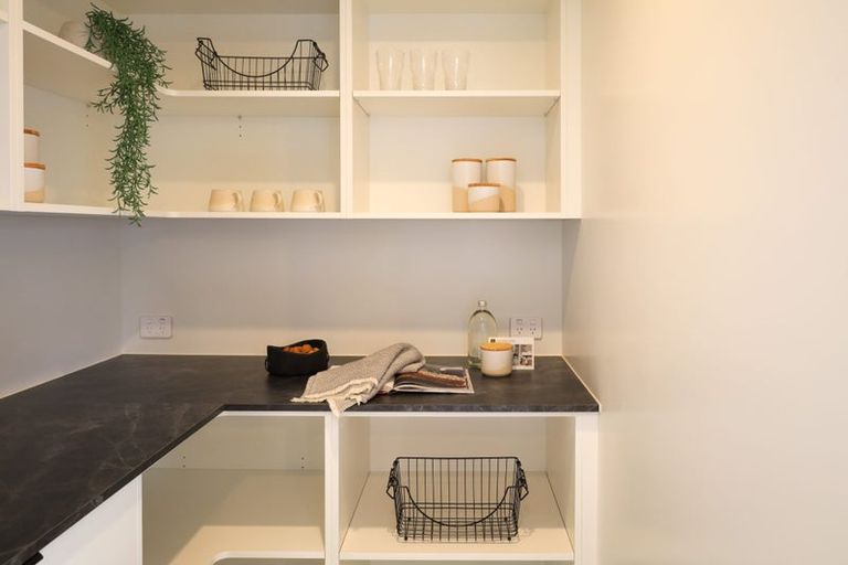 Photo of property in 14 Samuel Place, Terrace End, Palmerston North, 4410