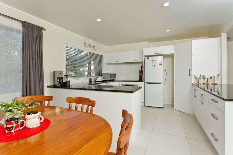 Photo of property in 1/131a Manuka Road, Bayview, Auckland, 0629
