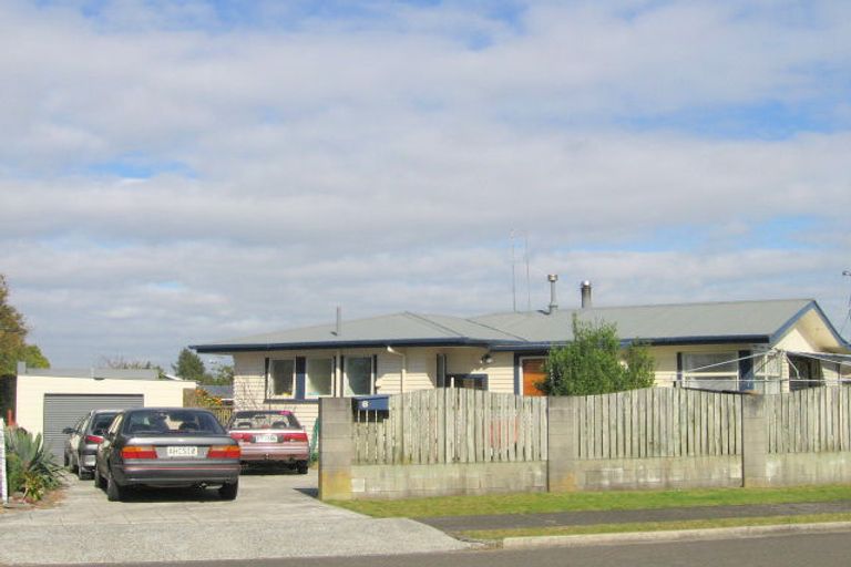 Photo of property in 8 Epsom Road, Mount Maunganui, 3116