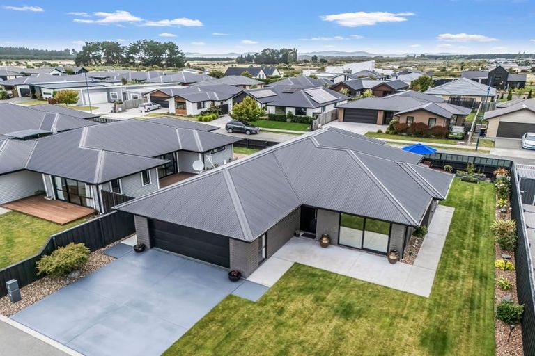 Photo of property in 4 Hapua Lane, Pegasus, 7612