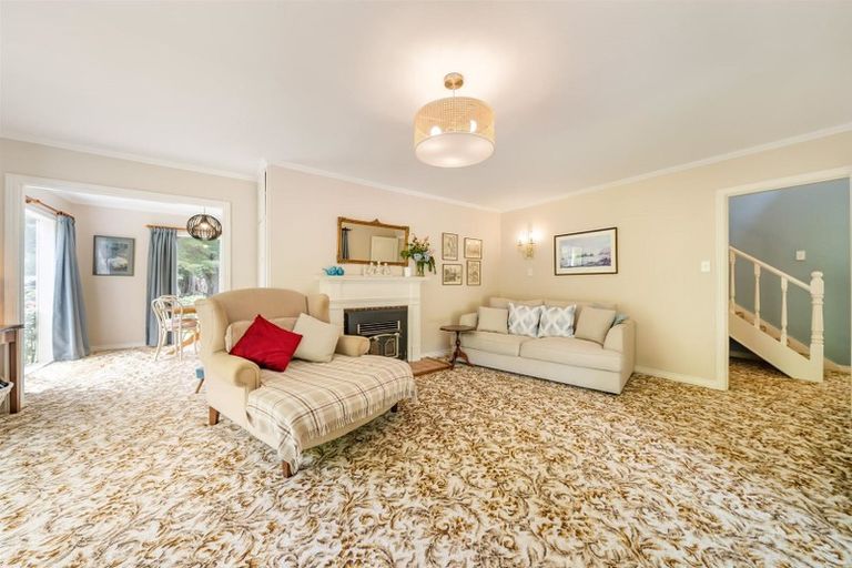 Photo of property in 32 Crowther Road, Wainuiomata, 5373