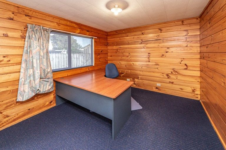 Photo of property in 52 Heads Road, Gonville, Wanganui, 4501