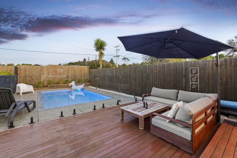 Photo of property in 36 Trigg Road, Huapai, Kumeu, 0810