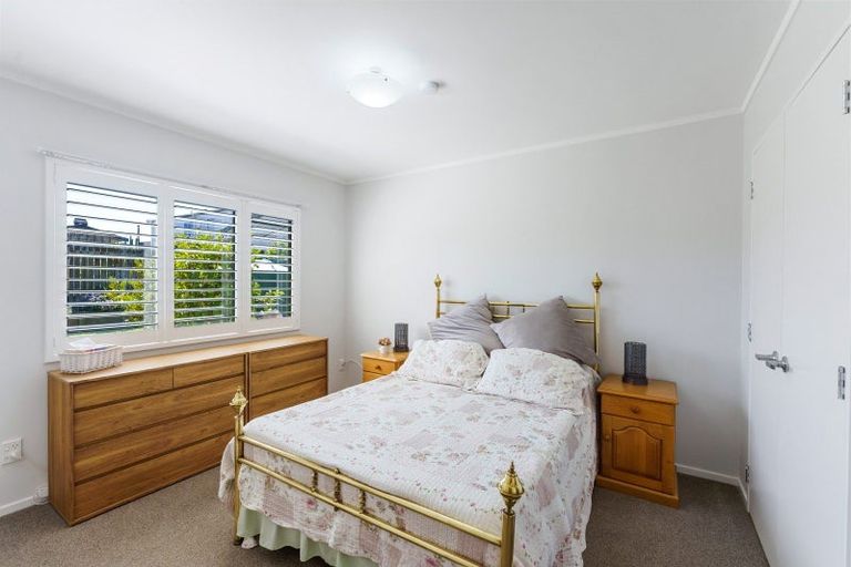 Photo of property in 19 Dixie Street, Te Horo Beach, Otaki, 5581