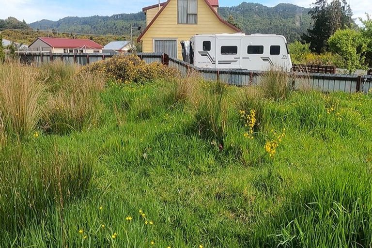 Photo of property in 52 Somerled Avenue, Dunollie, Runanga, 7803