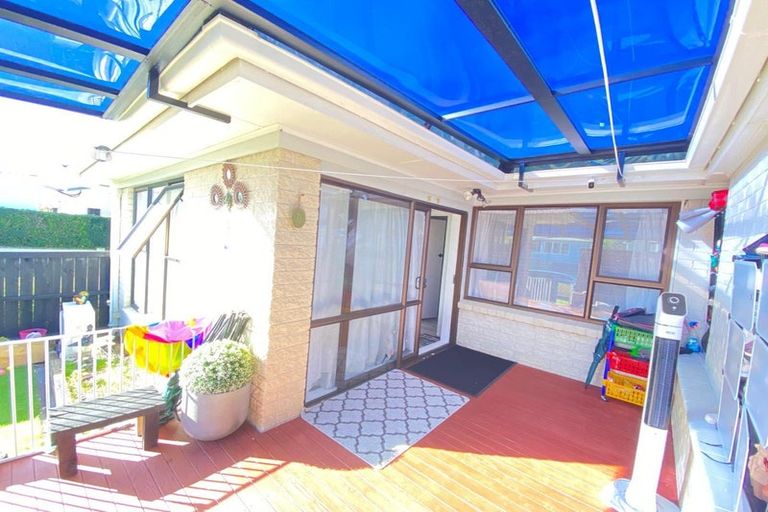 Photo of property in 2/30 Union Street, Papakura, 2110