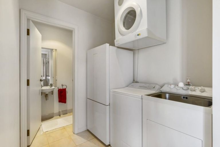 Photo of property in 148 Harbour Village Drive, Gulf Harbour, Whangaparaoa, 0930