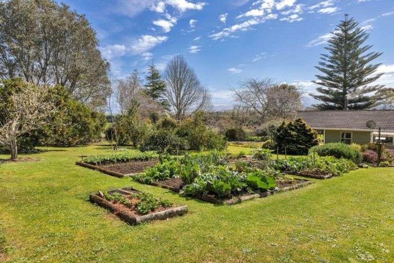 Photo of property in 81 Simons Road, Poroti, Whangarei, 0179