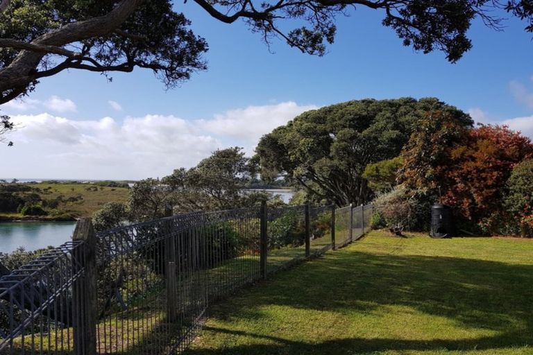 Photo of property in 90b Marsden Point Road, Ruakaka, 0116
