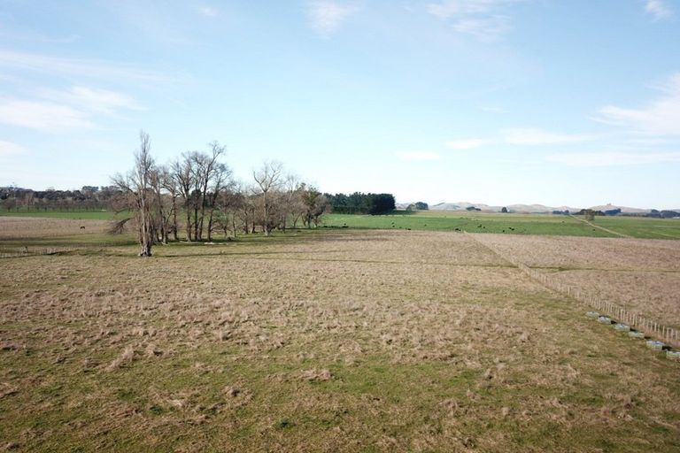 Photo of property in 13 Farm Road, Waipukurau, 4284