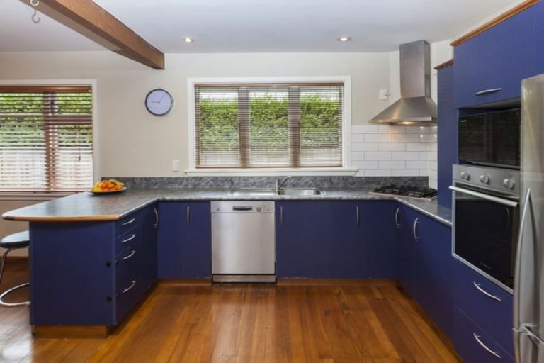 Photo of property in 1/38 Aorangi Road, Bryndwr, Christchurch, 8053