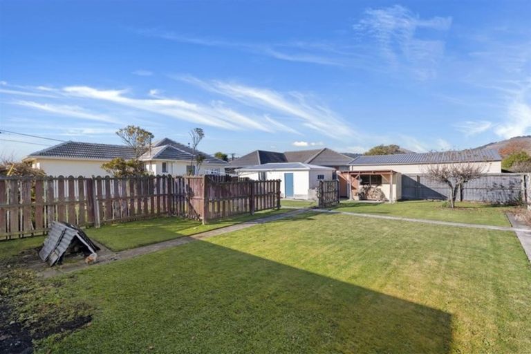 Photo of property in 15 Mavin Road, Hoon Hay, Christchurch, 8025