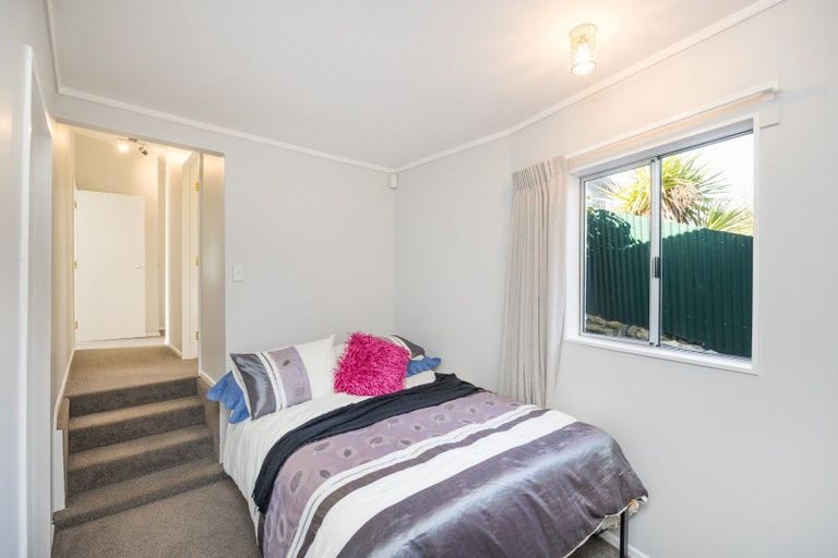 Photo of property in 43 Shortt Street, Foxton Beach, Foxton, 4815