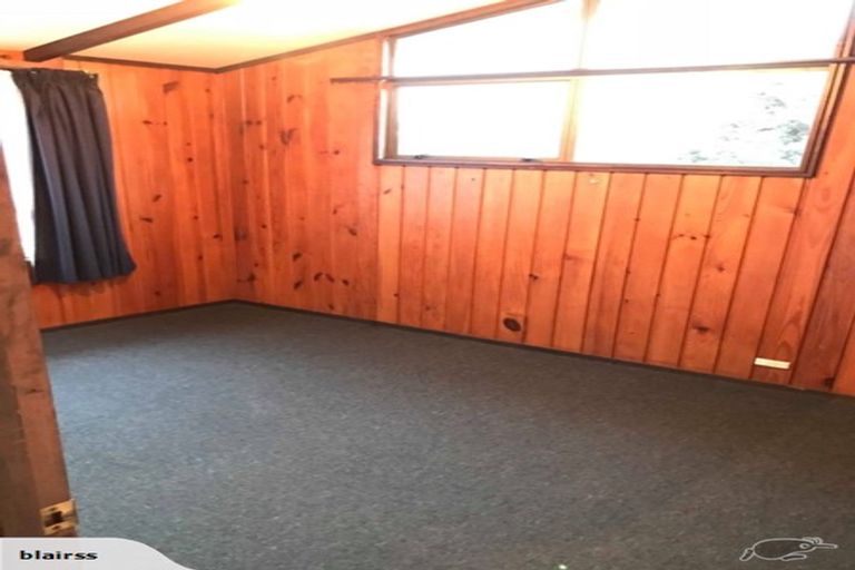 Photo of property in 5 Camellia Avenue, Bell Block, New Plymouth, 4312