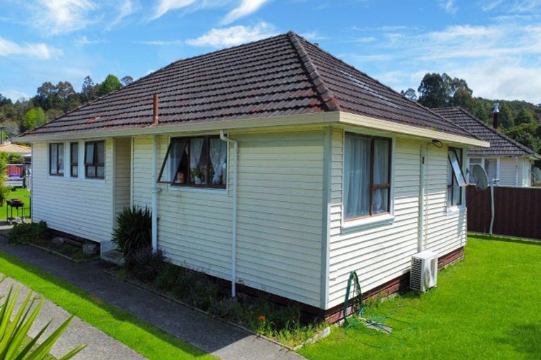 Photo of property in 11 Vogel Street, Kawerau, 3127