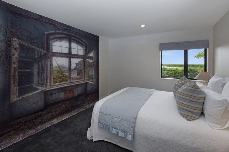 Photo of property in 210 Lawford Road, West Melton, Christchurch, 7676