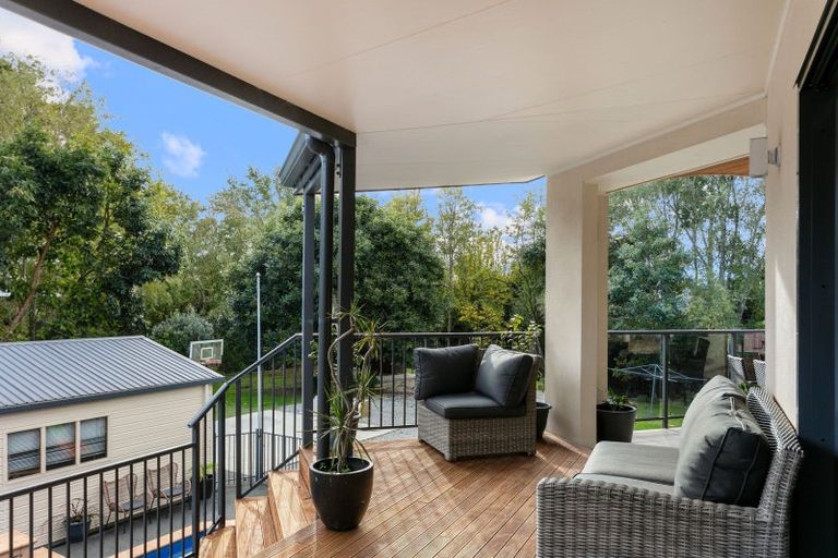 Photo of property in 18 Parkview Place, Riverdale, Gisborne, 4010