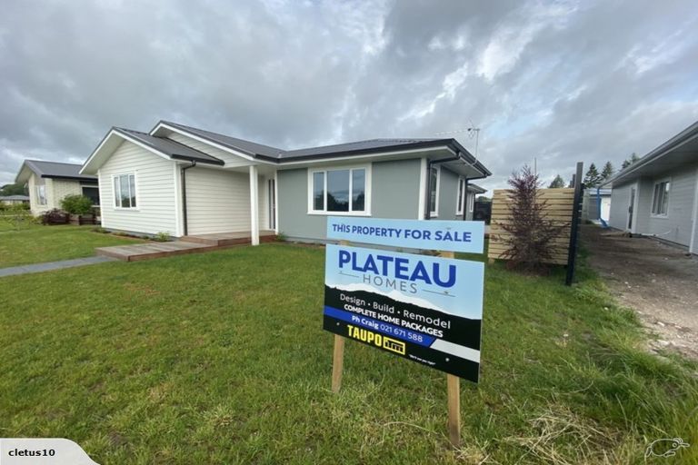 Photo of property in 6 Maison Way, Rangatira Park, Taupo, 3330