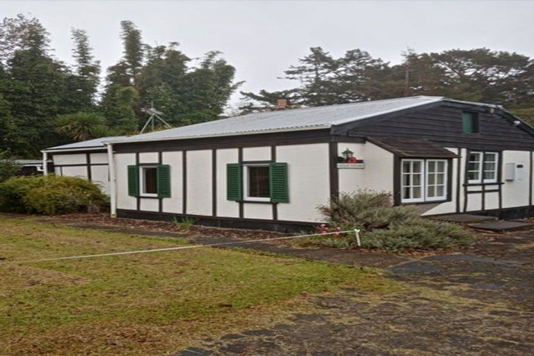 Photo of property in 47 Anzac Road, Waitakere, Auckland, 0816