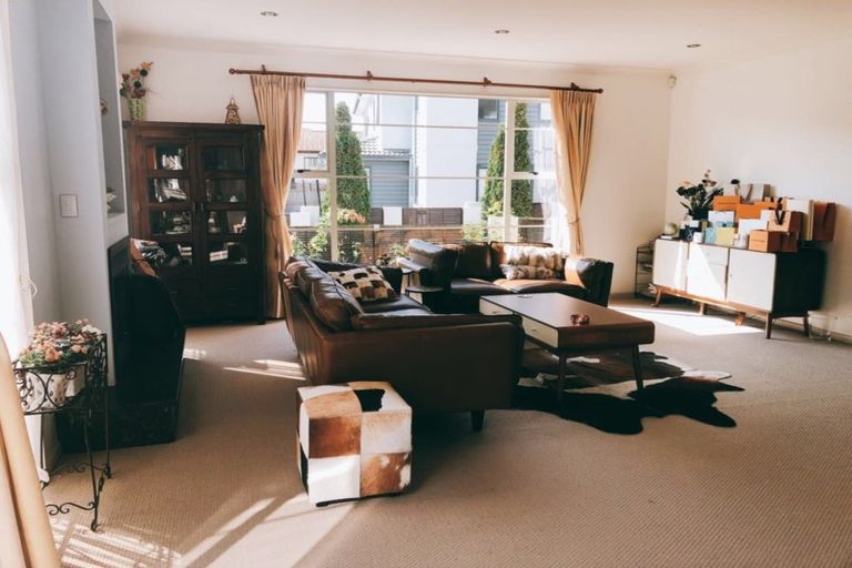 Photo of property in 56 Amberwood Drive, Northpark, Auckland, 2013